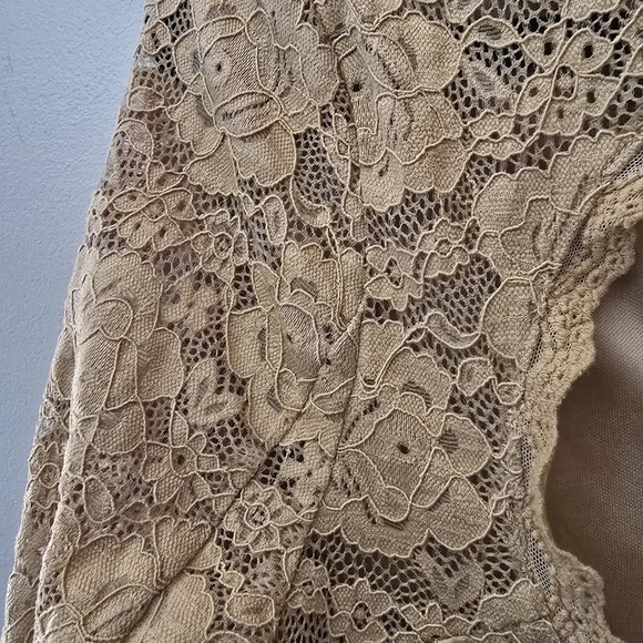 Joyfolie Elegant Lace Dress in Tan - Picture 6 of 7